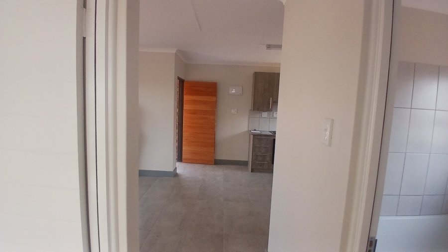 2 Bedroom Property for Sale in Heidedal Free State